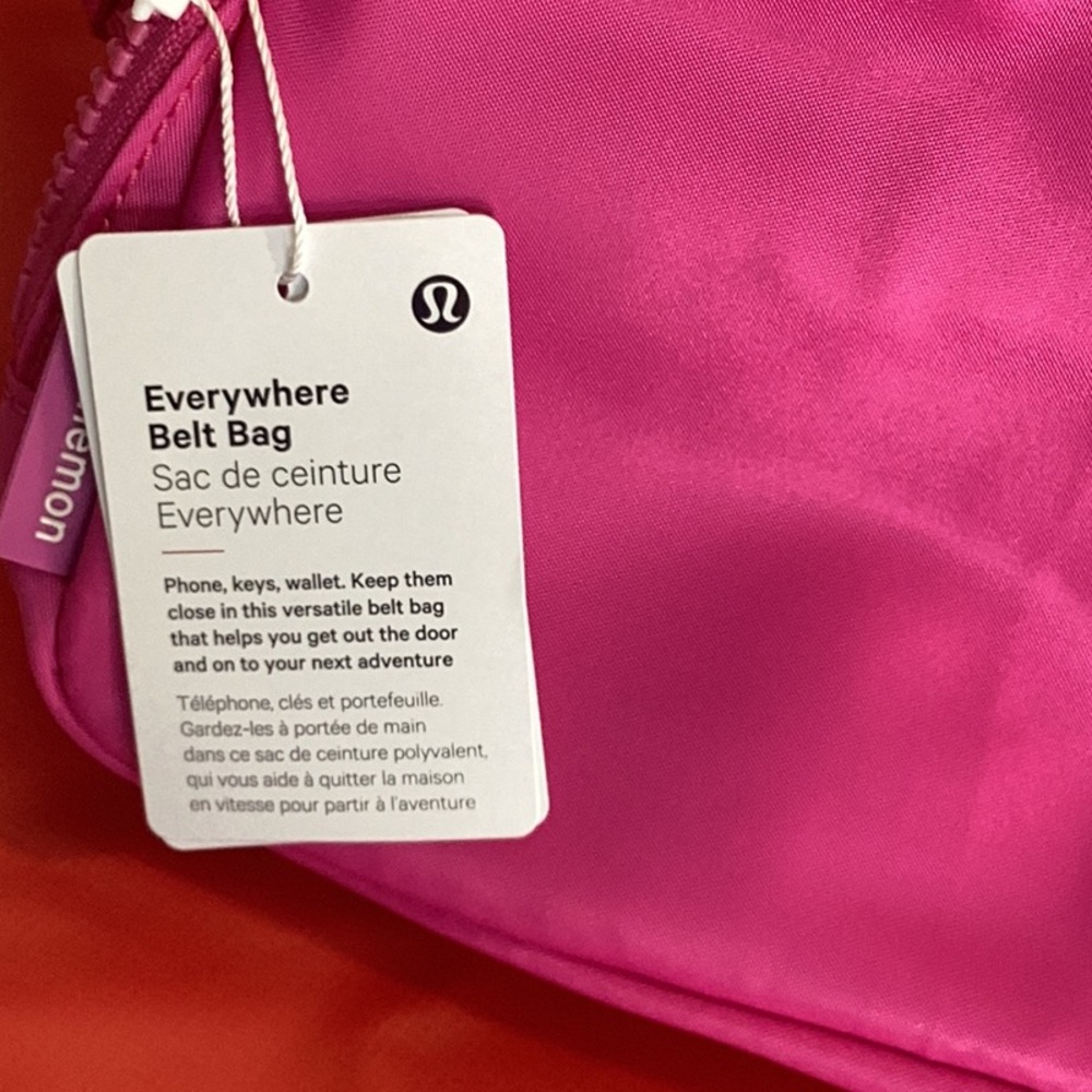 Lululemon everywhere belt bag - Picture 6 of 8